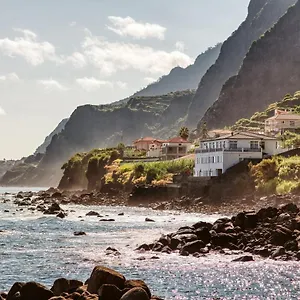 Ostello The Waves, São Vicente
